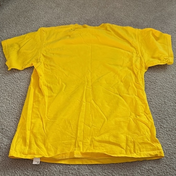 Yellow Kids Pizza Graphic T-Shirt size Large - Picture 5 of 6
